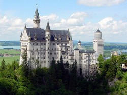 Замок в Баварии - Нойшванштайн